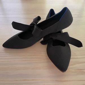 COPY - Rothy’s “The Point” with bow - black